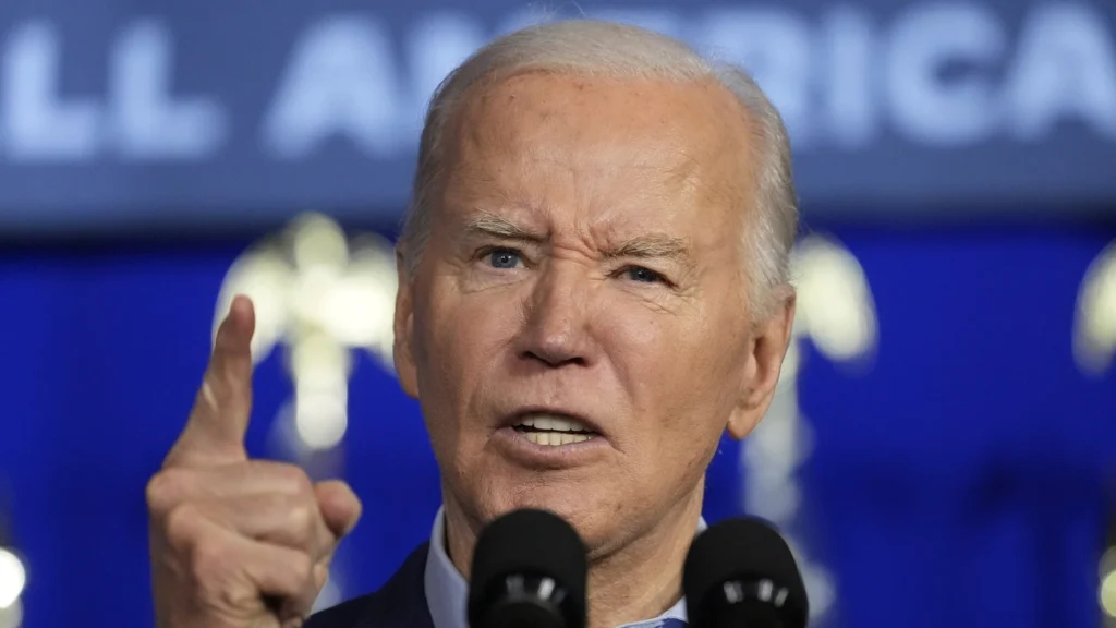 Biden Displays sings of decline in private