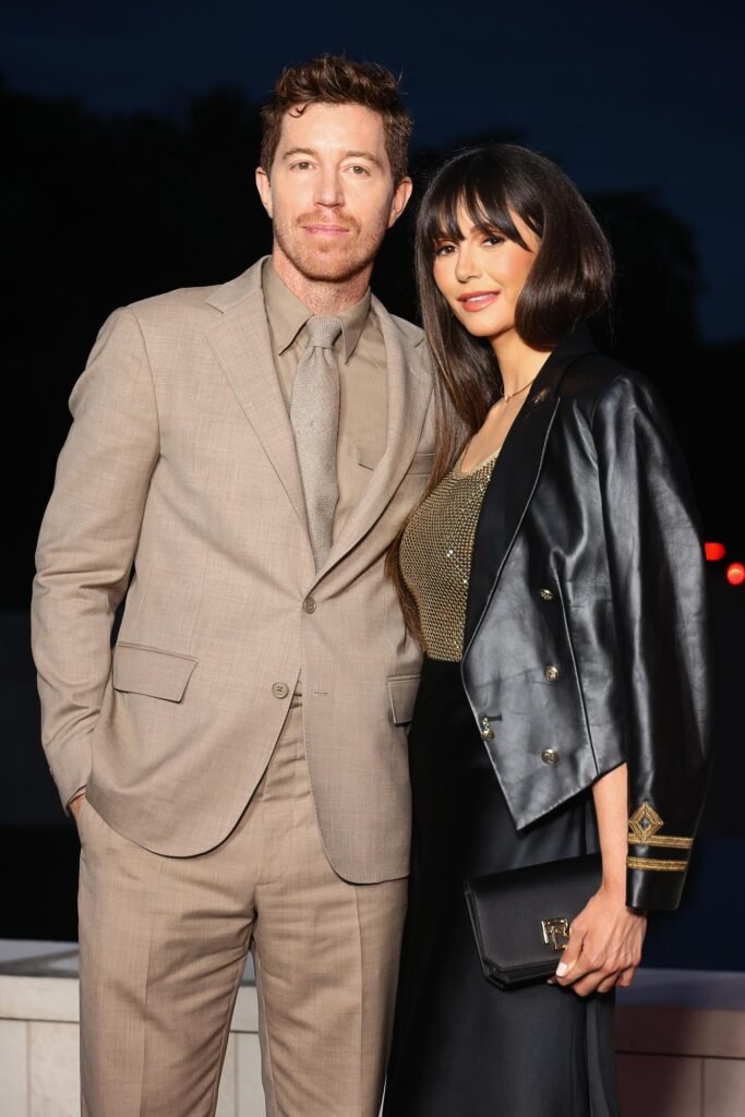 Shaun White Made a Fake Anna Wintour Dinner Invite to Lure Fiancee Nina Dobrev to NYC Proposal 390 fp1xhP