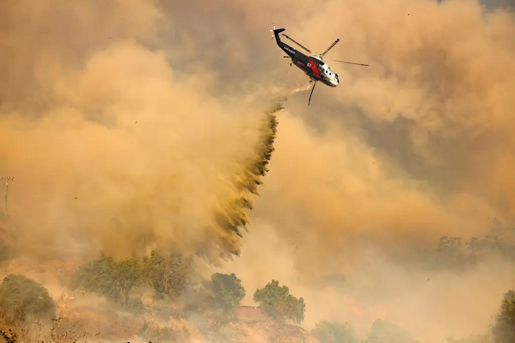 2024 wildfire fanned powerful winds 93196794